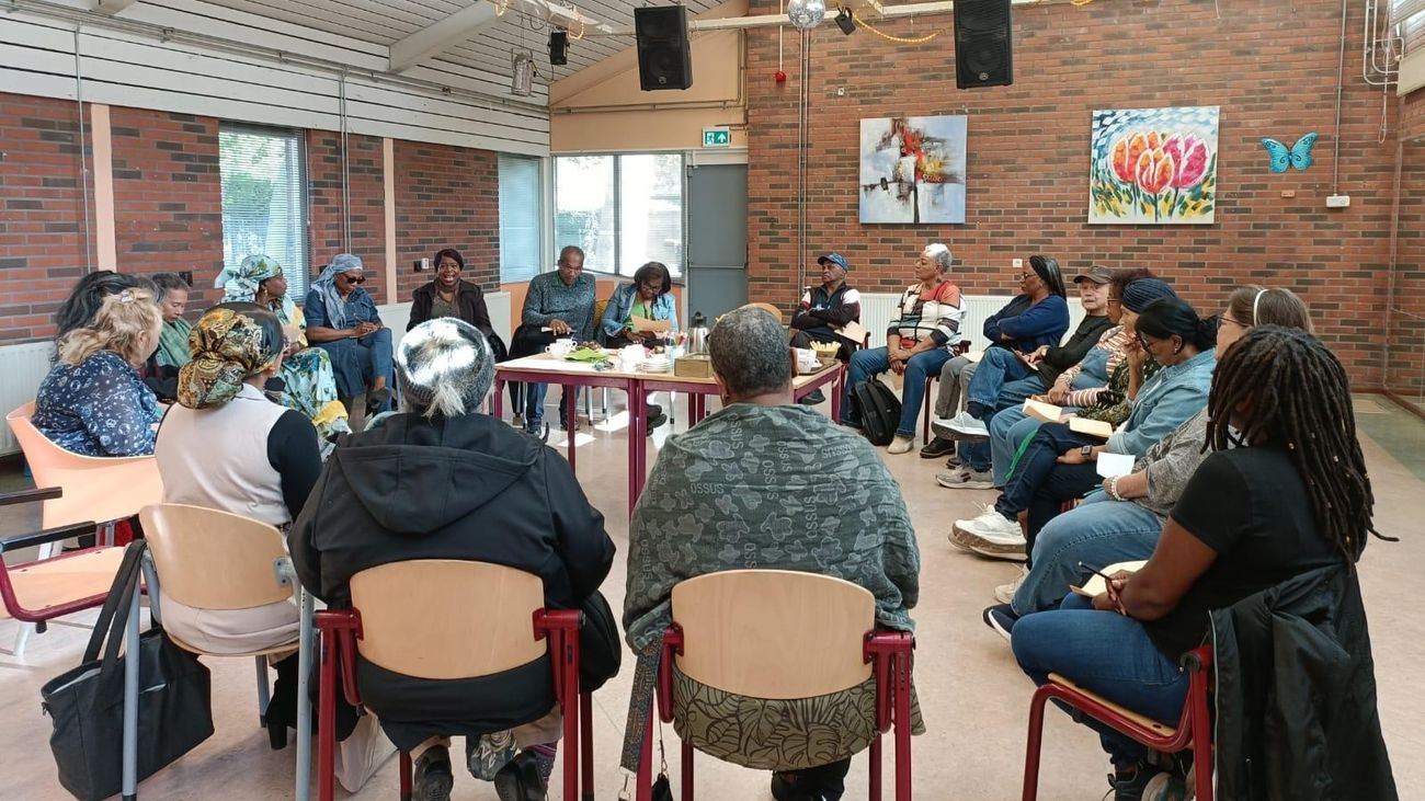 Bon Bini Almere Haven brengt bewoners bij elkaar